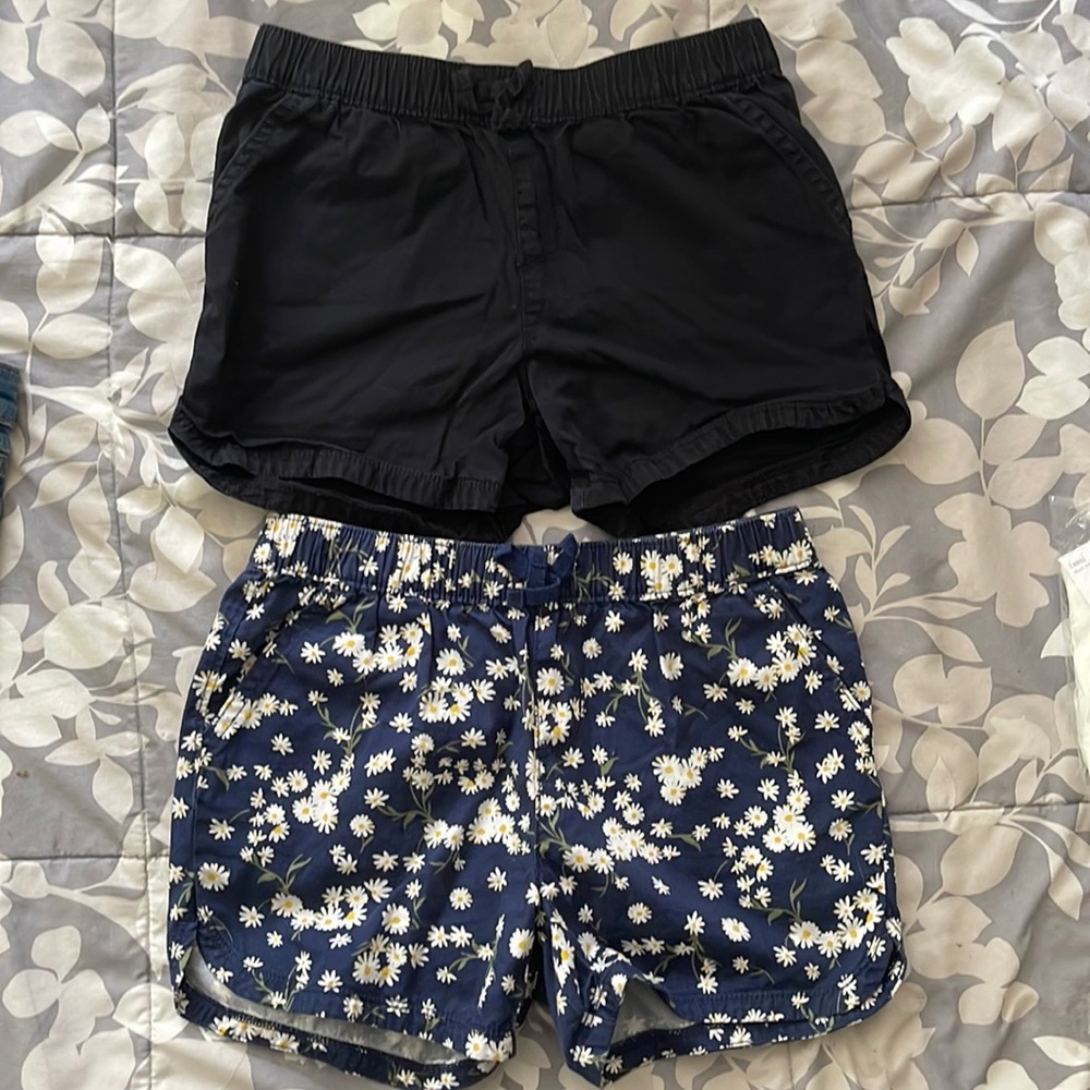 Childrens place Girls shorts